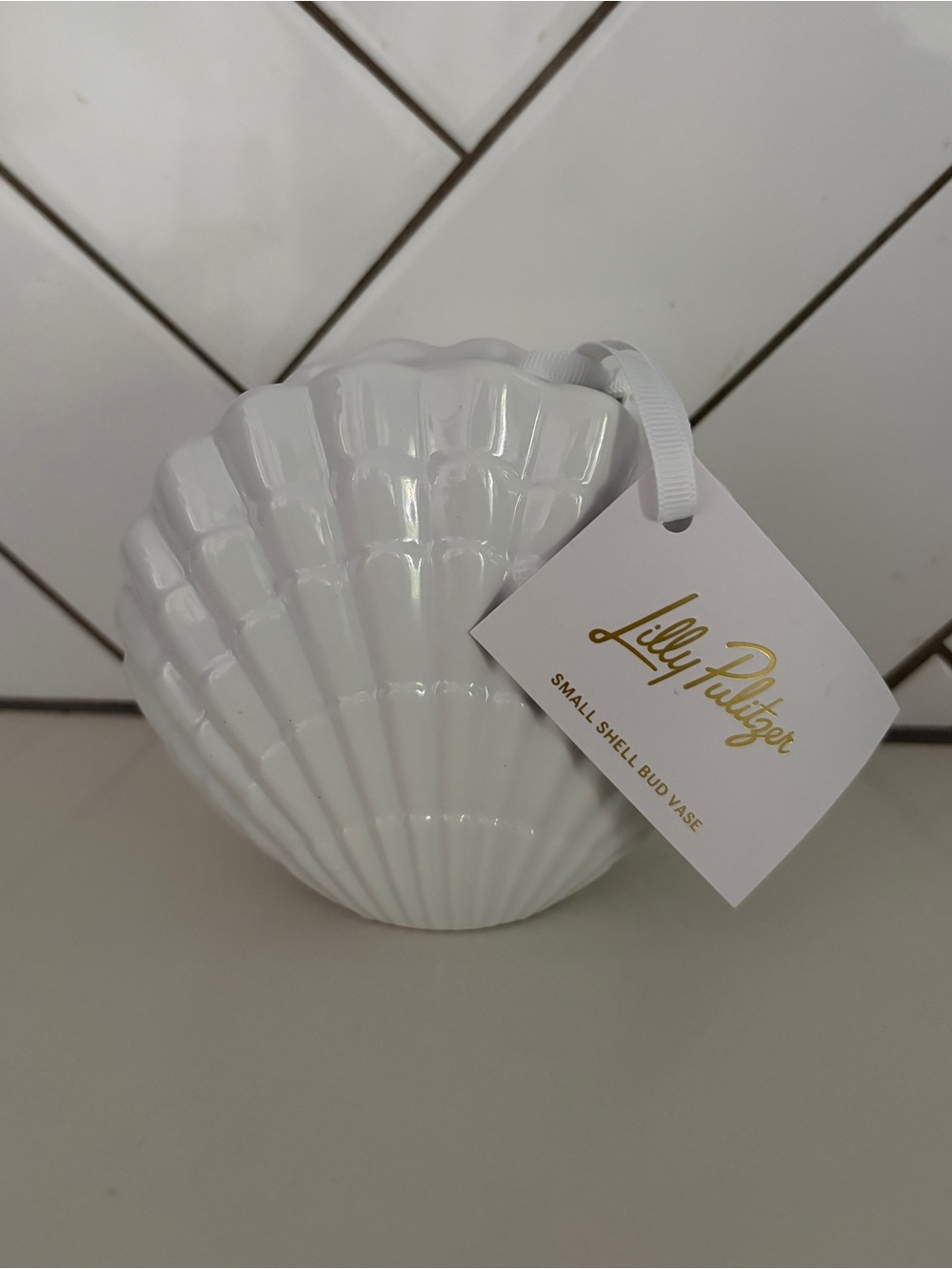 Lilly Pulitzer Glossy White Shell Bud Vase